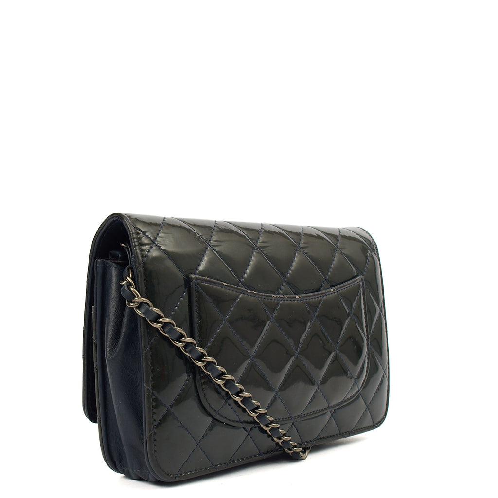 Chanel Cross Body Wallet on Chain in Blue, Patent Leather