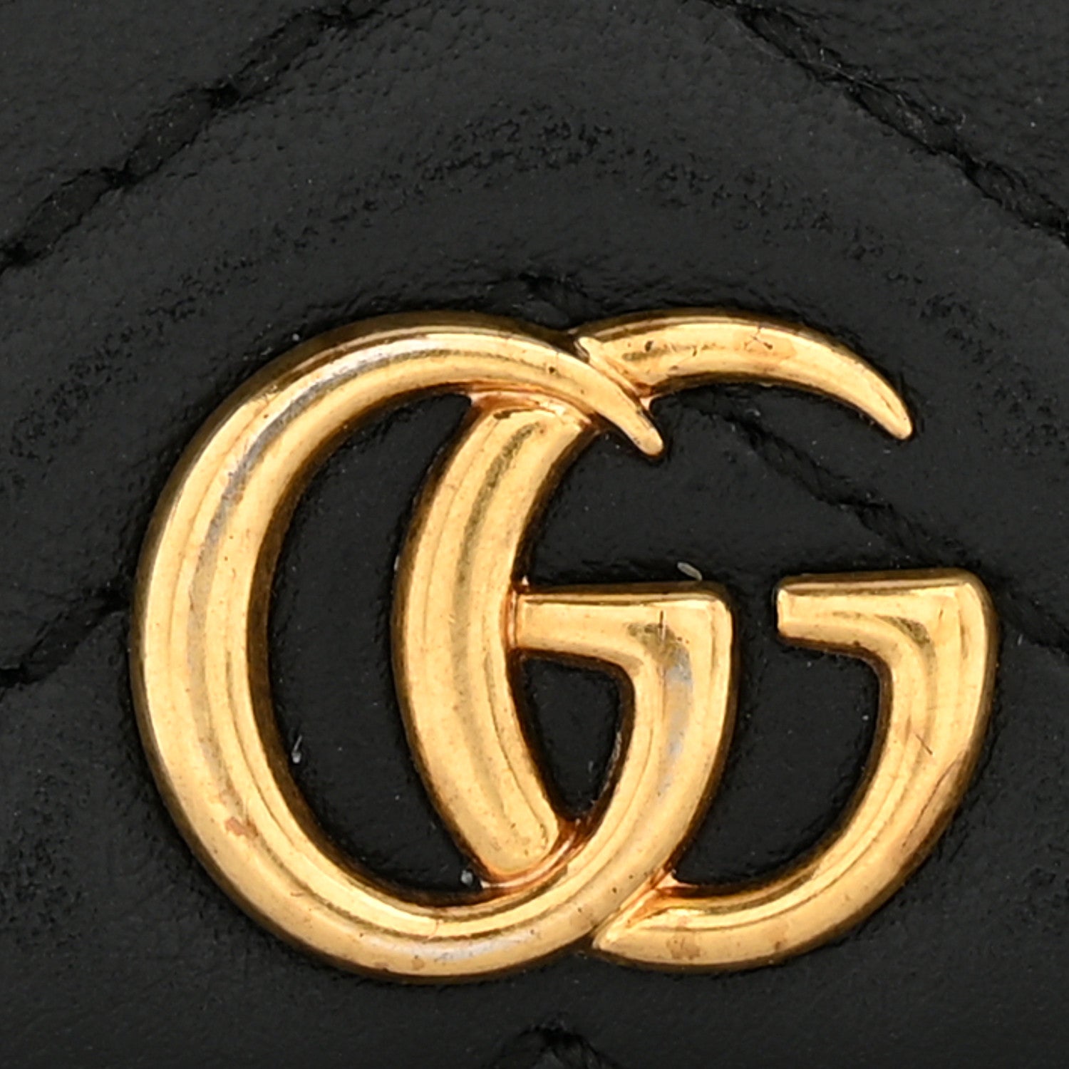 Calfskin Matelasse GG Marmont  Case Wallet Black
