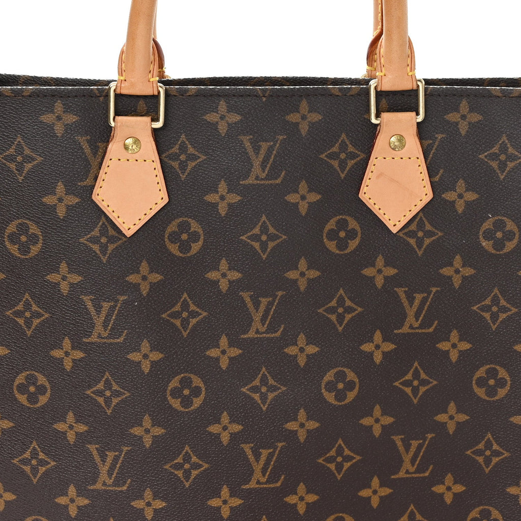 Monogram Sac Plat