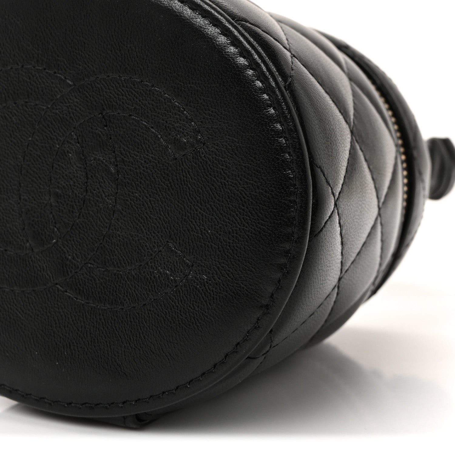 Lambskin Quilted Ruched Handle Vanity Case Black