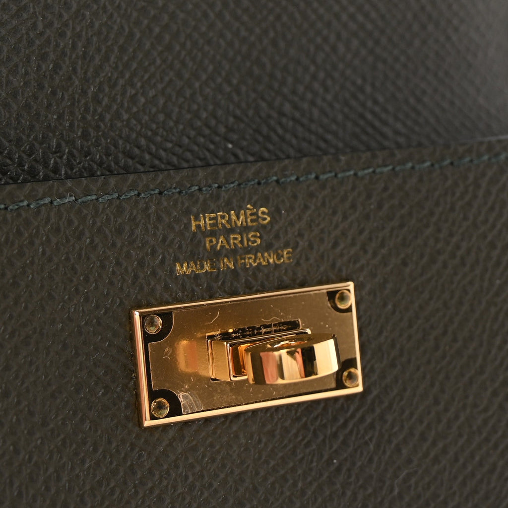 Epsom Kelly Pocket Compact Wallet Vert De Gris