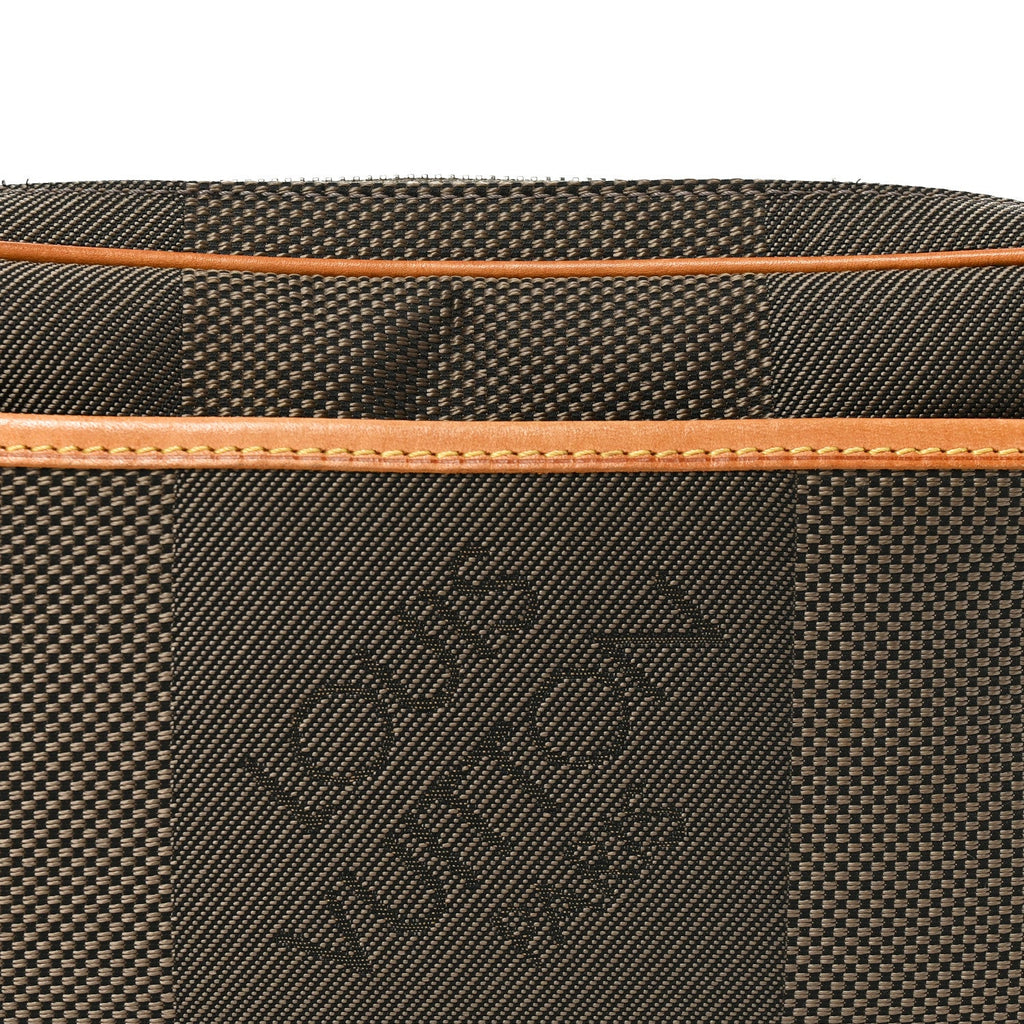 Damier Geant Acrobat Terre