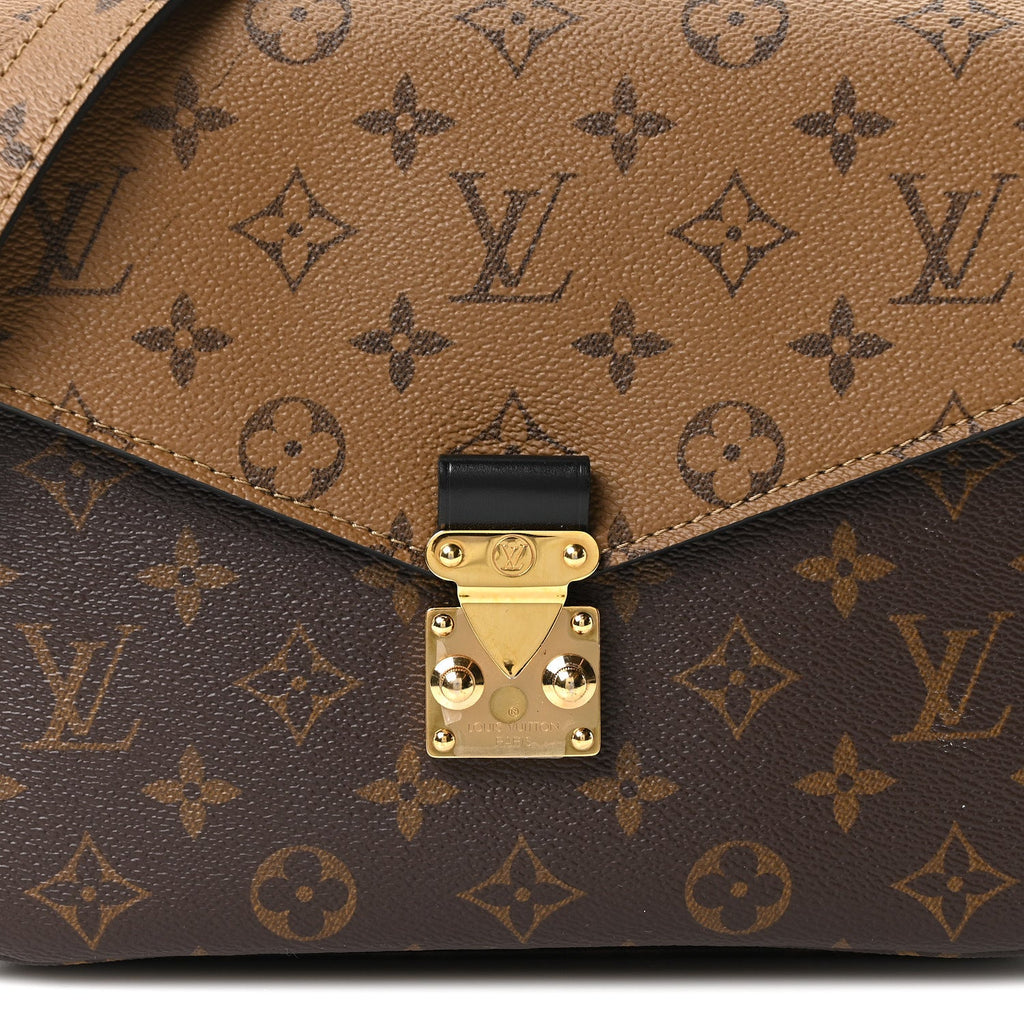 Reverse Monogram Pochette Metis