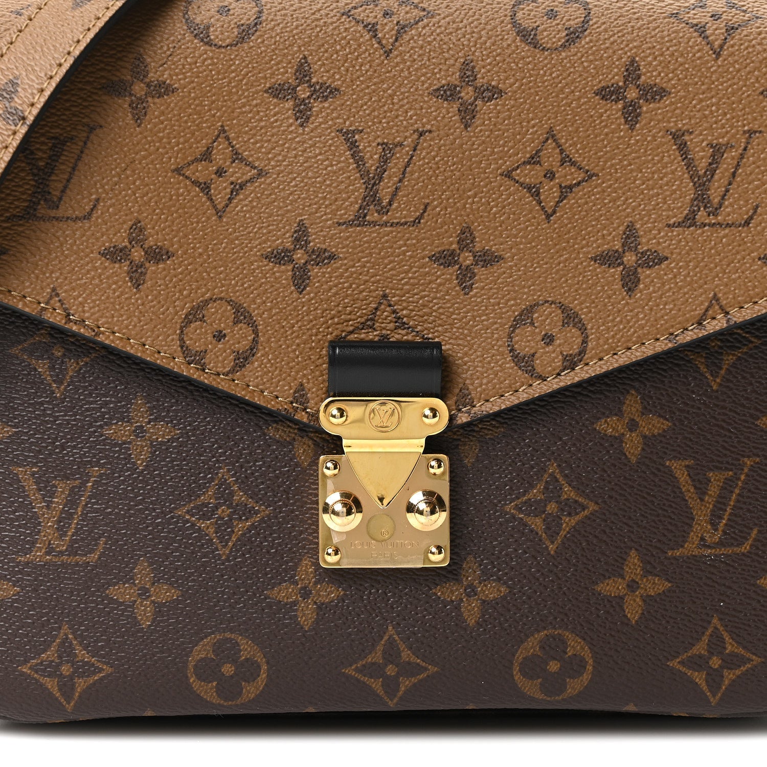 Reverse Monogram Pochette Metis