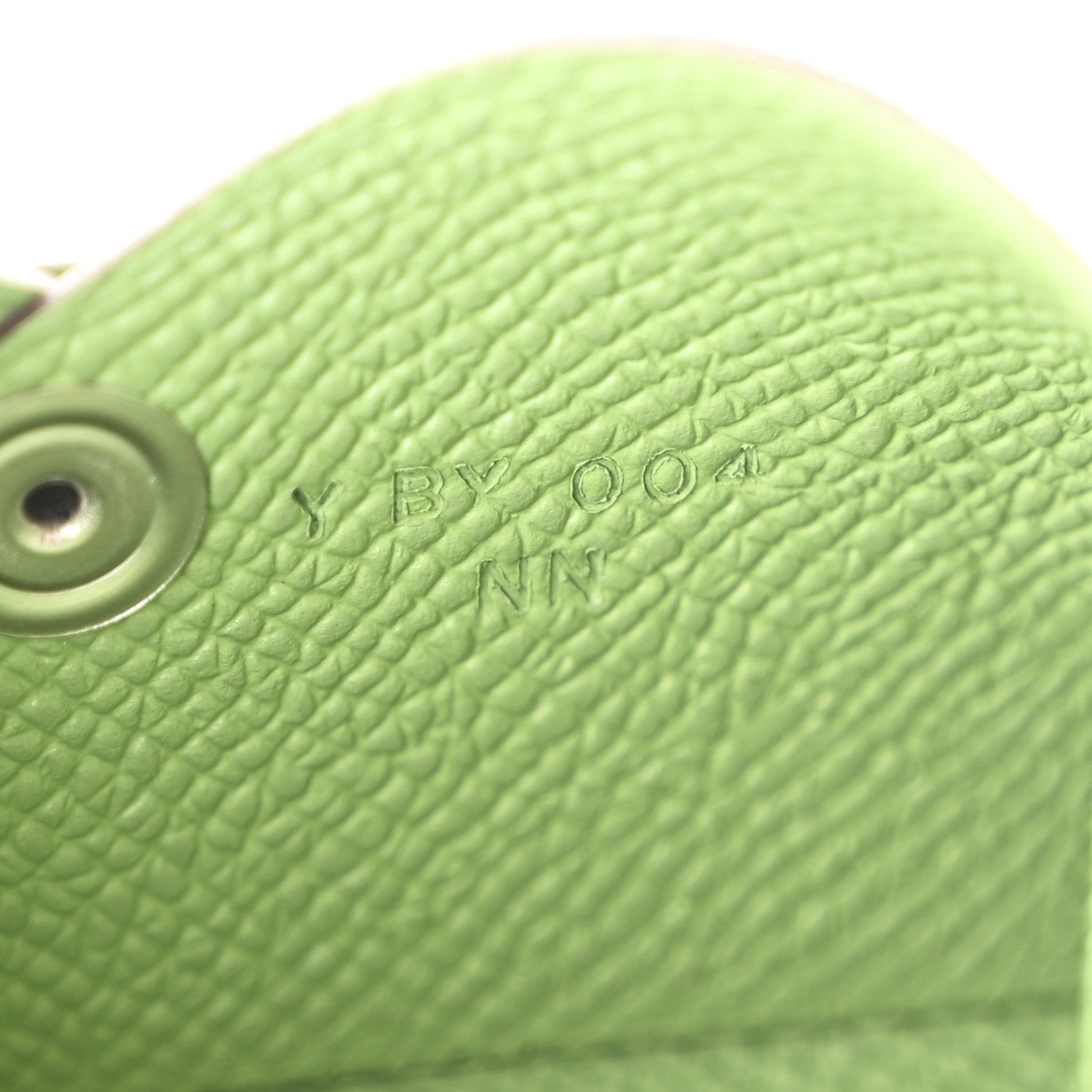 Epsom Verso Calvi  Case Etain Vert Criquet