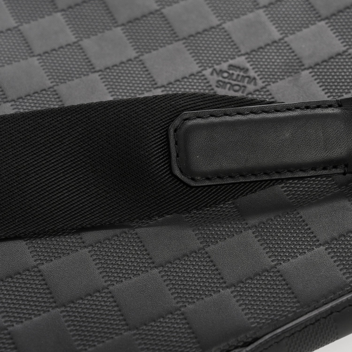 Damier Infini Avenue Sling Bag NM Onyx