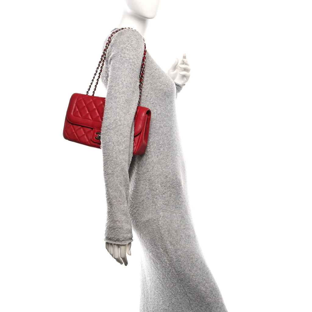 Lambskin Medium Coco Rider Flap Red