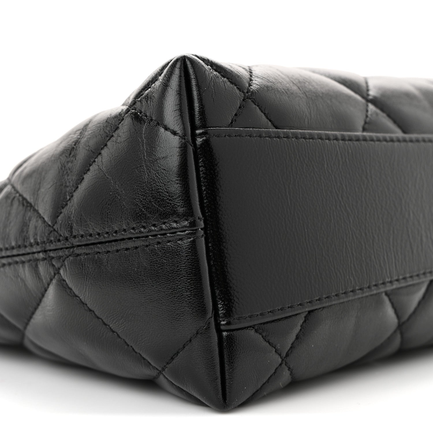Shiny Crumpled Lambskin Quilted Small CC Funky Town Hobo Black