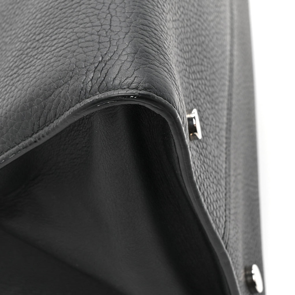 Grained Calfskin Large Diorever Flap Black