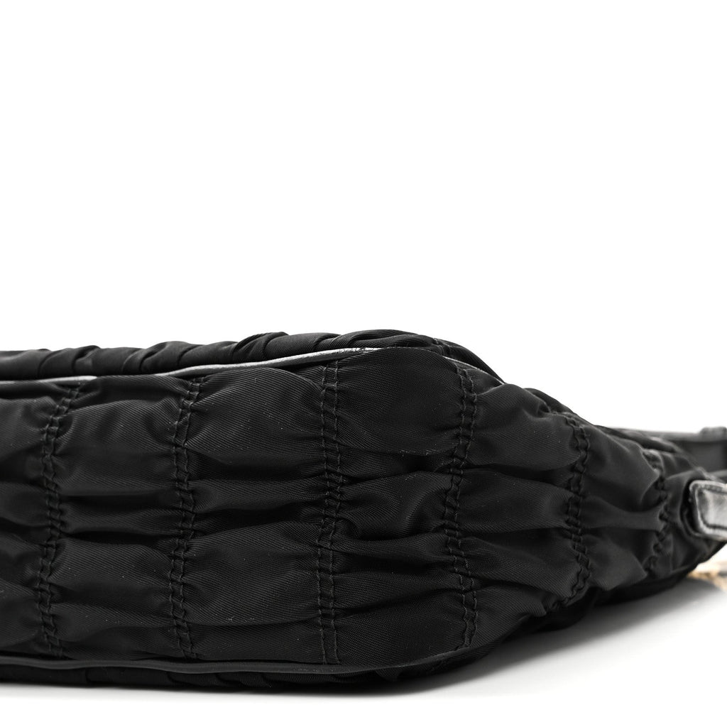 Tessuto Nylon Gaufre Shoulder Bag Black