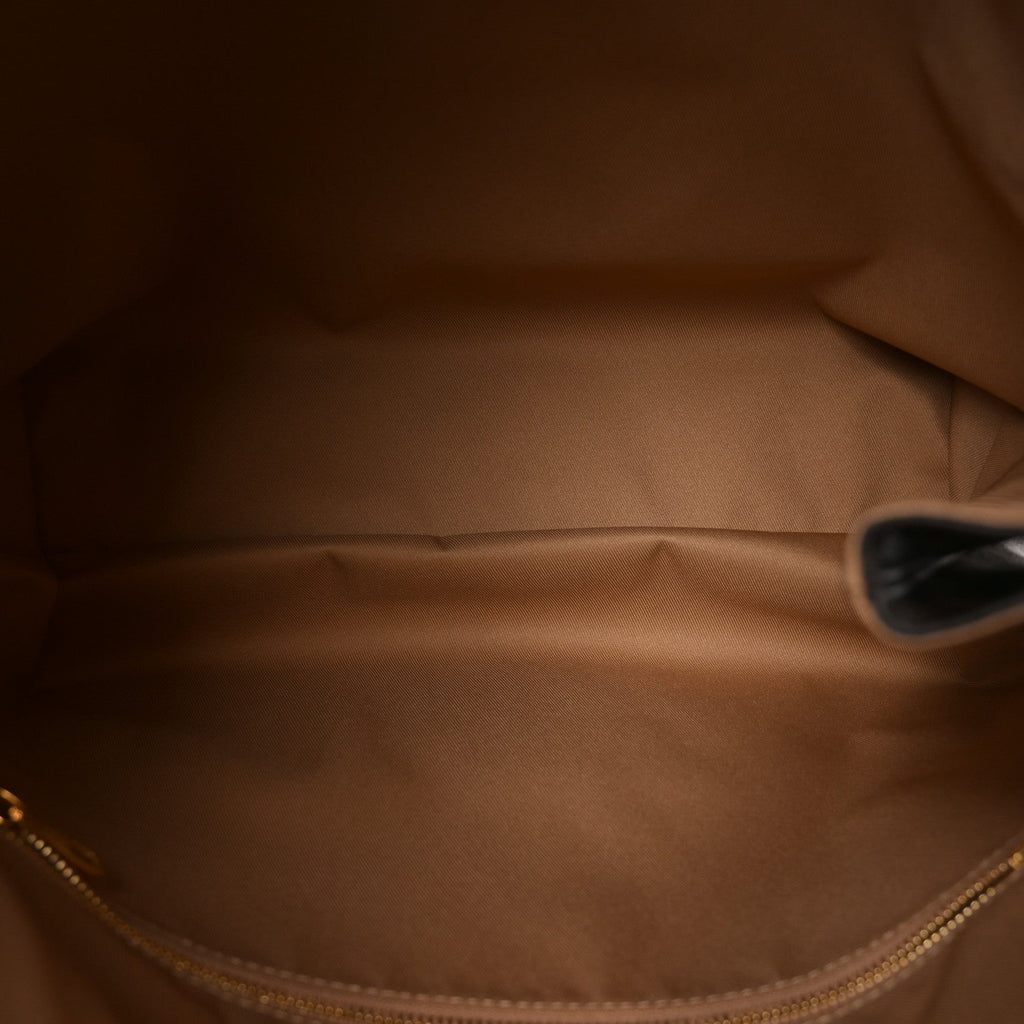 Monogram Graceful MM