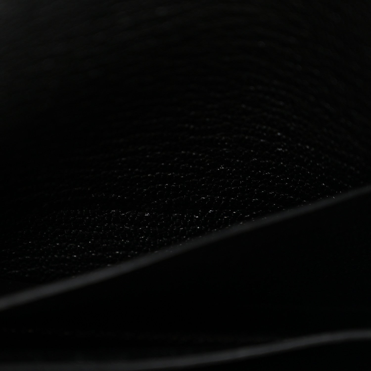 Chevre Mysore Roulis Slim Wallet Black