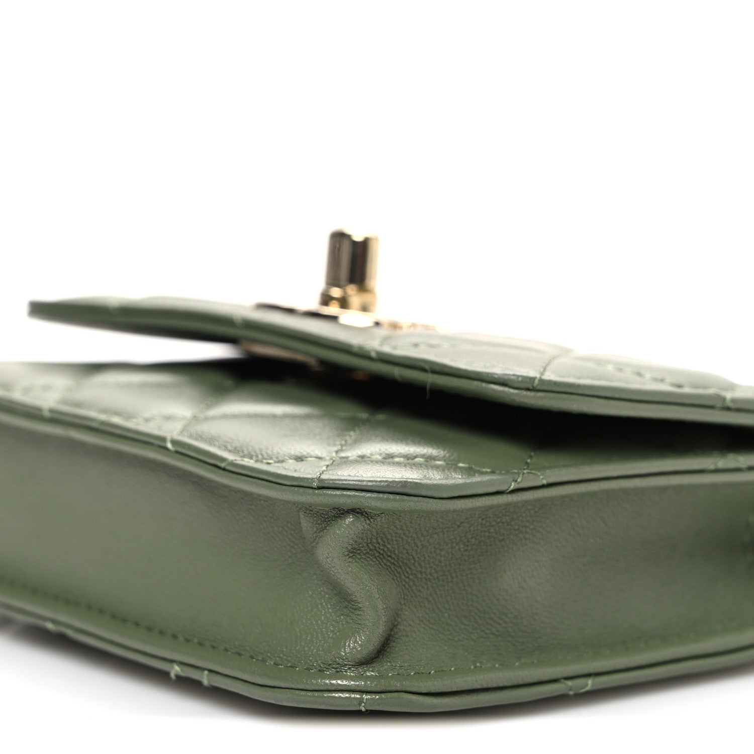 Lambskin Quilted Trendy CC  Holder On Chain Green