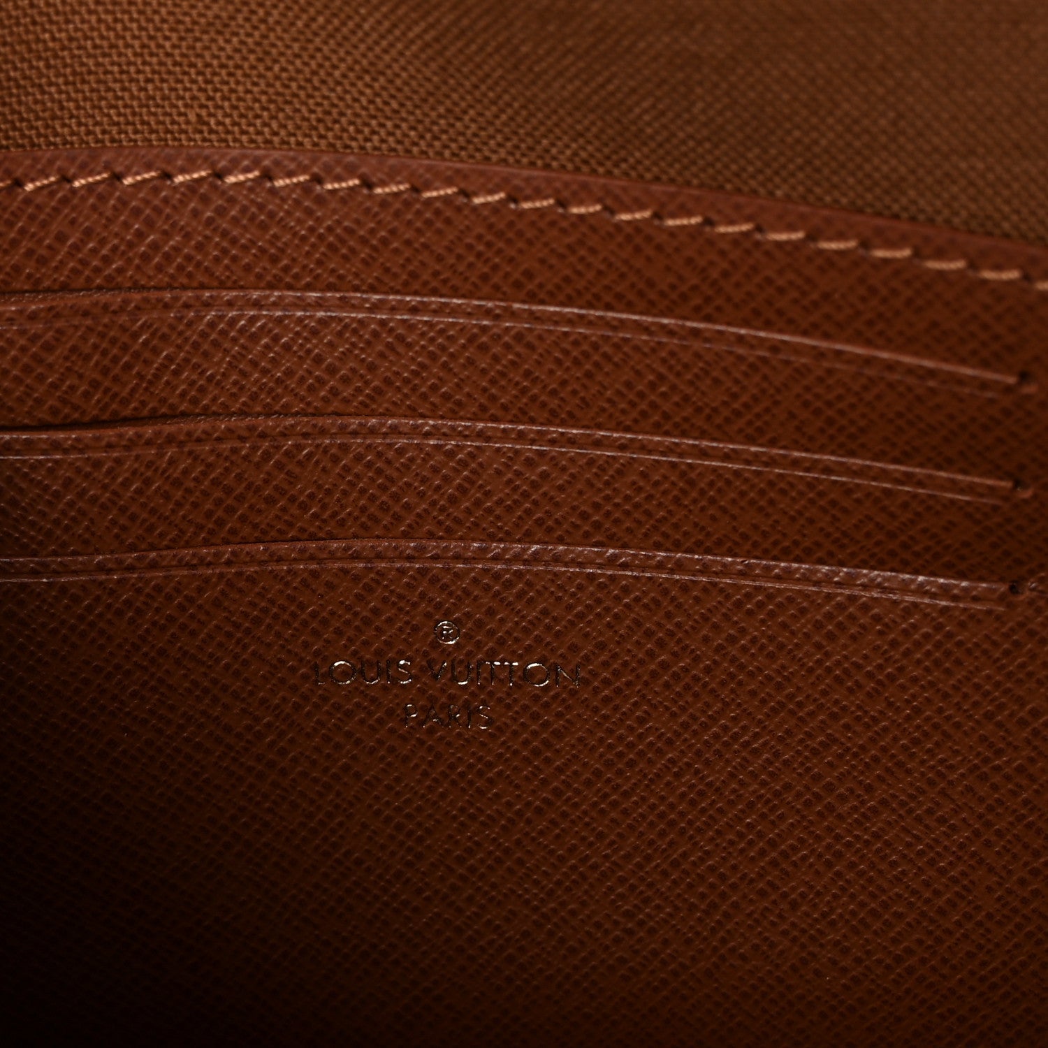 Monogram Ivy Wallet On Chain