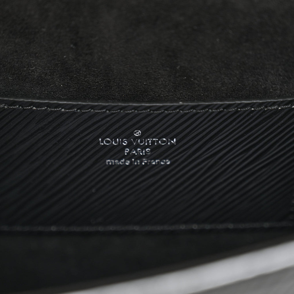 Epi Twist Shoulder Bag MM Black