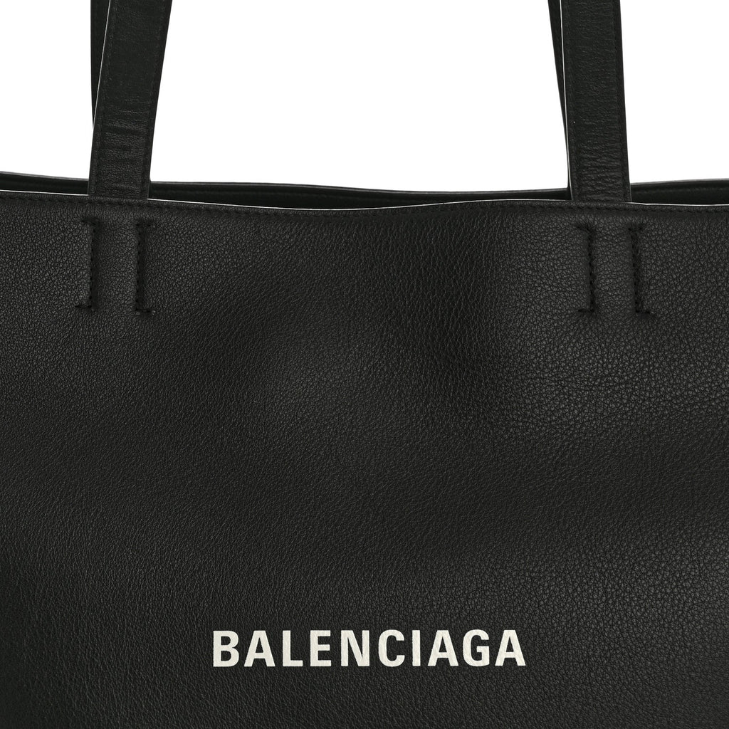 Smooth Calfskin Everyday East West Tote Bag Black