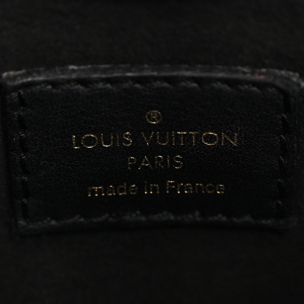 Monogram Locky BB Black
