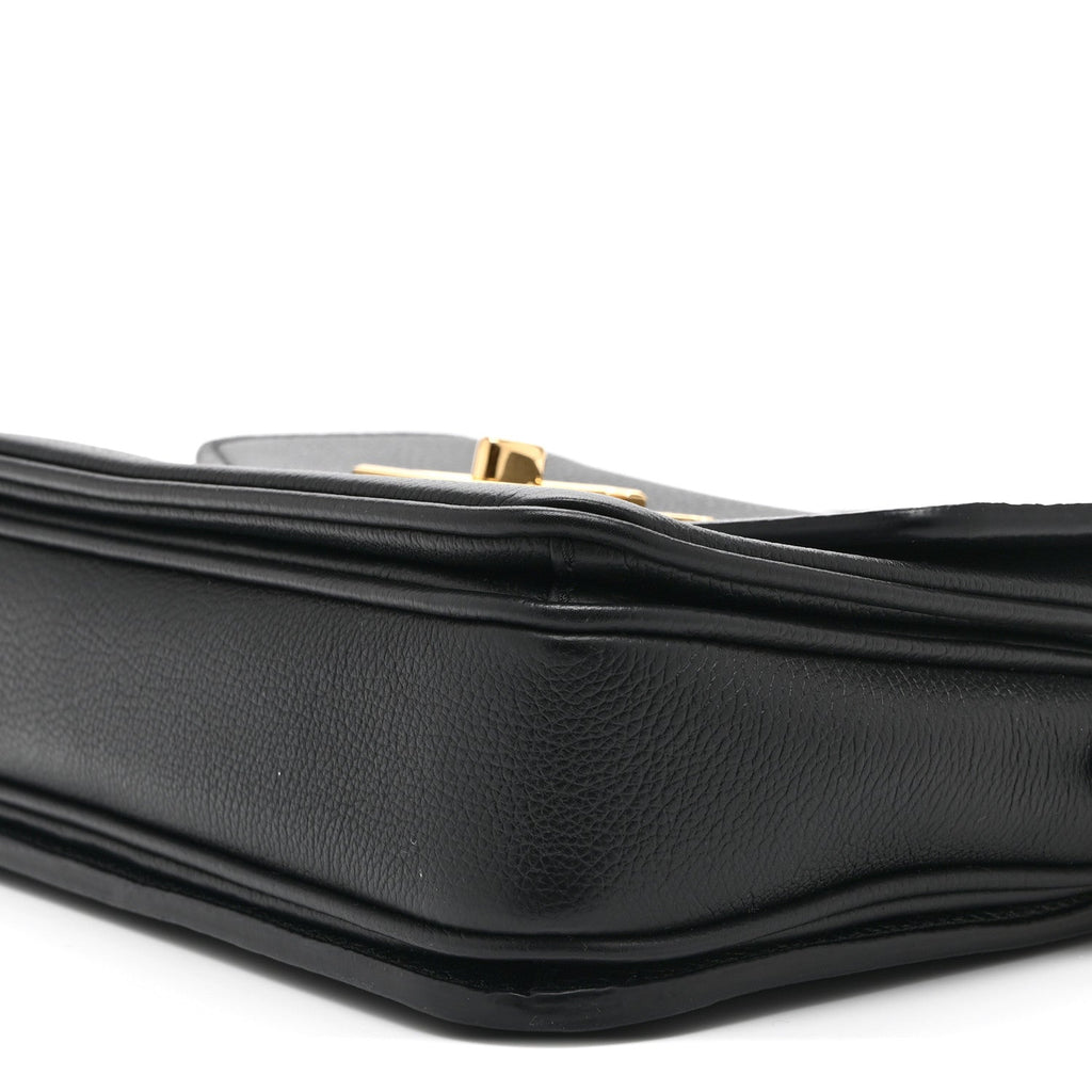 Grained Calfskin Lockme Oxford Black