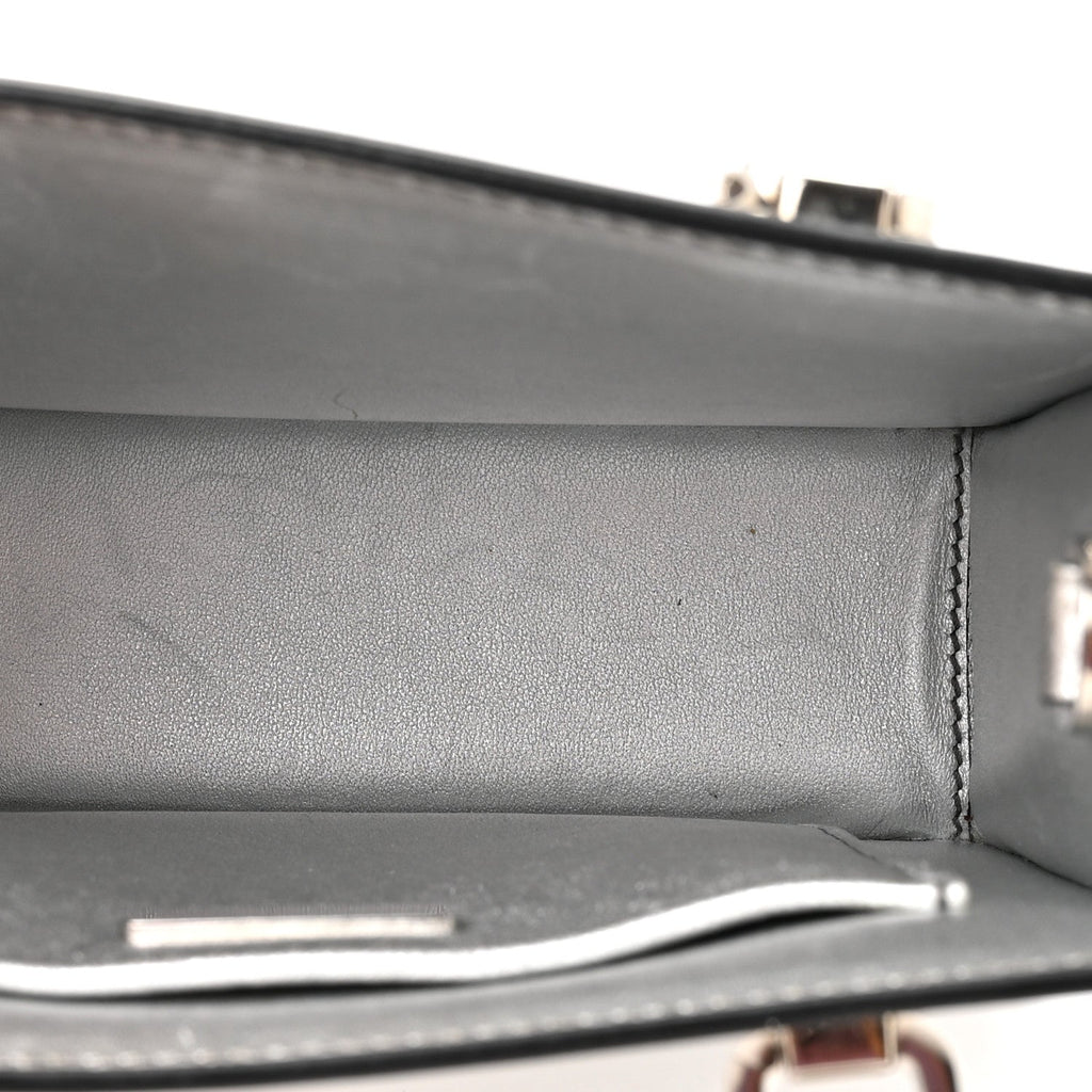 Spazzolato Metal Triangle Logo Triangle Patterned Small Double Handle Crossbody Tote Argento