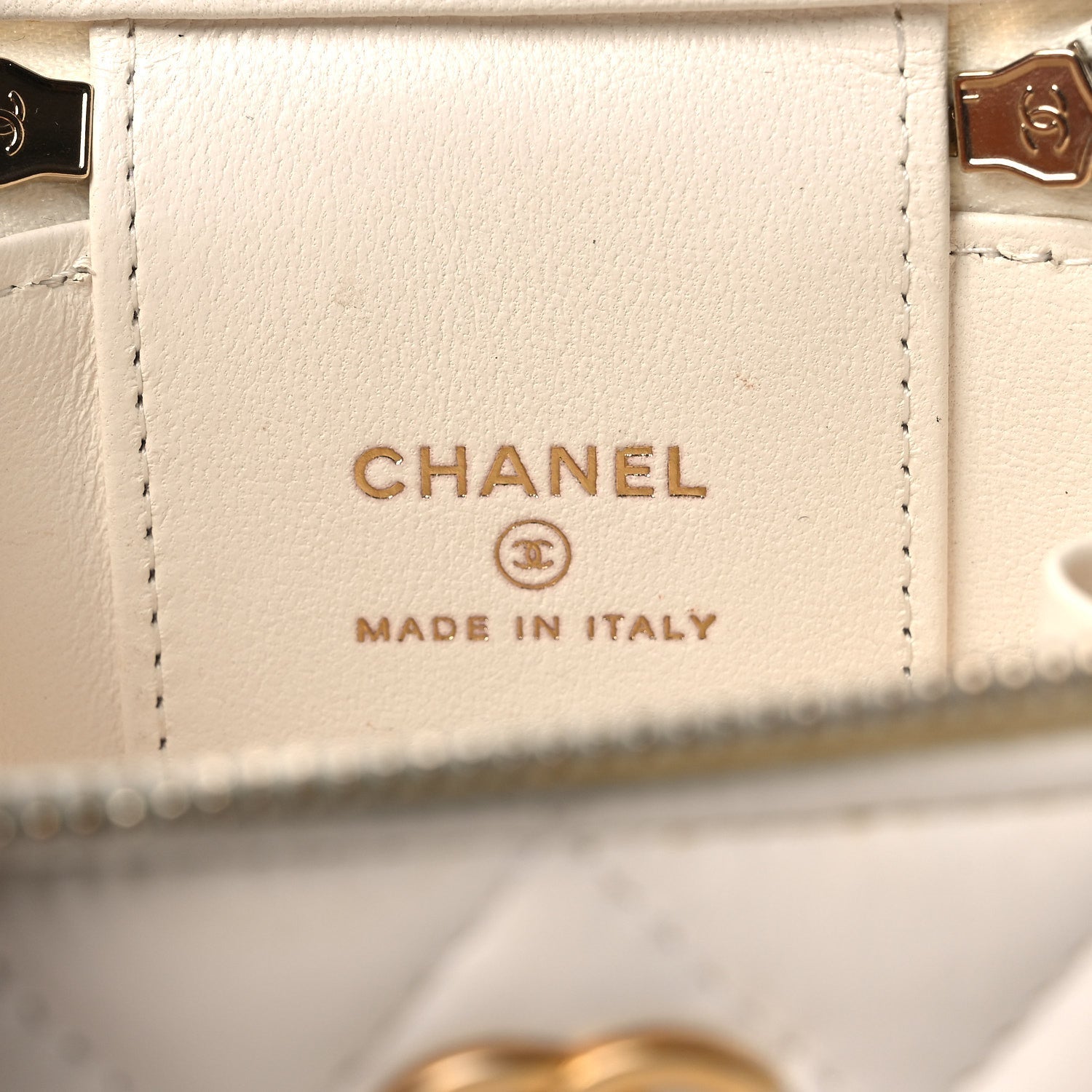 Lambskin Quilted Mini Vanity Case With Chain White