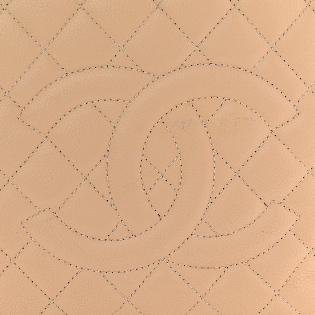 Caviar Quilted Grand Shopping Tote GST Beige Clair