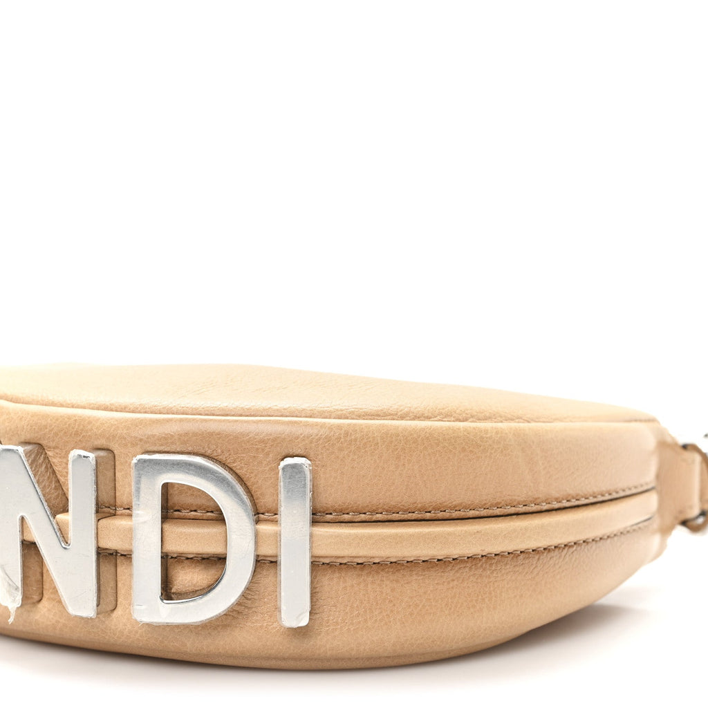 Vitello Grace Nano Fendigraphy Hobo Charm Miele Scuro