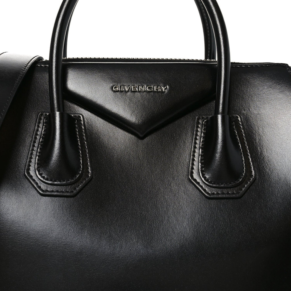 Shiny Lord Calfskin Medium Antigona Black