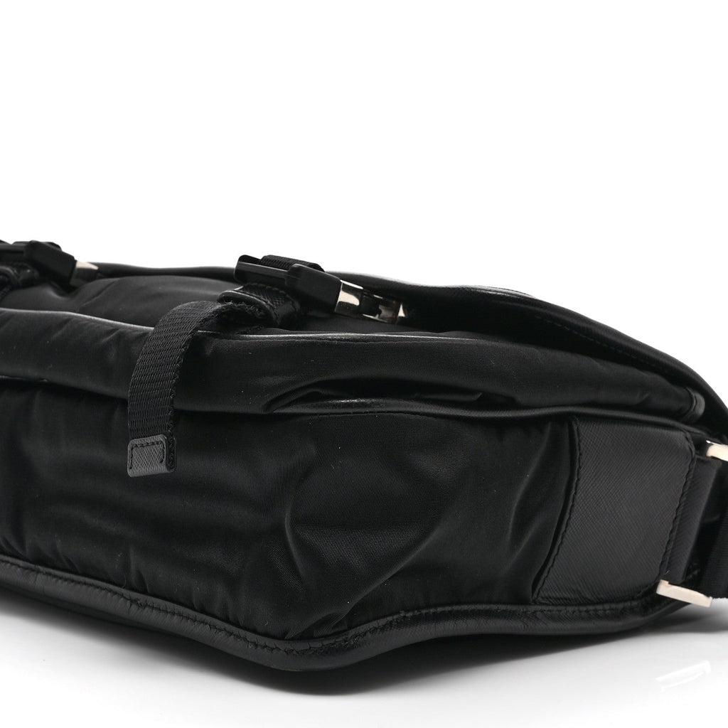 Tessuto Nylon Saffiano Logo Messenger Bag Black
