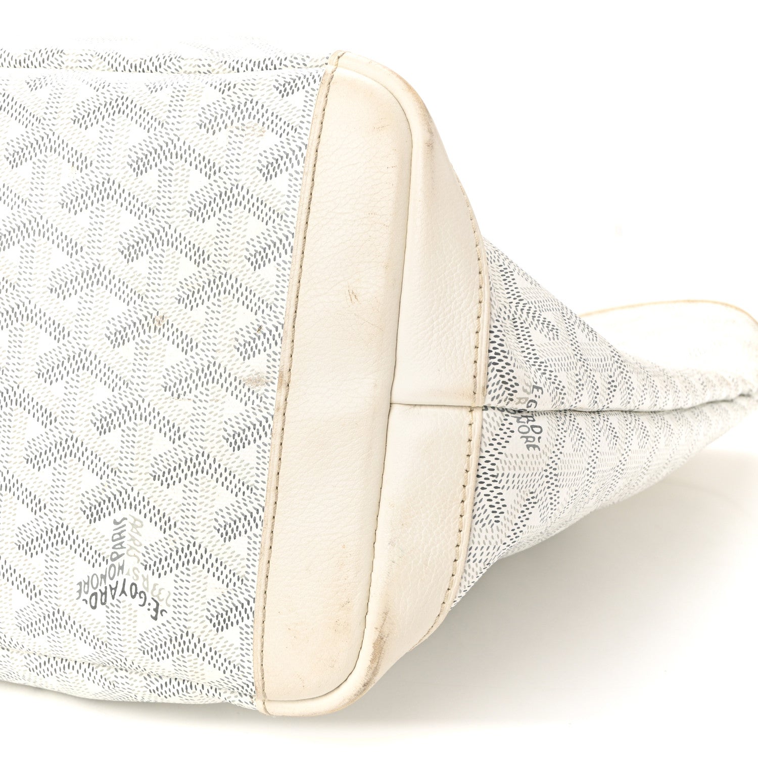 Goyardine Artois MM White