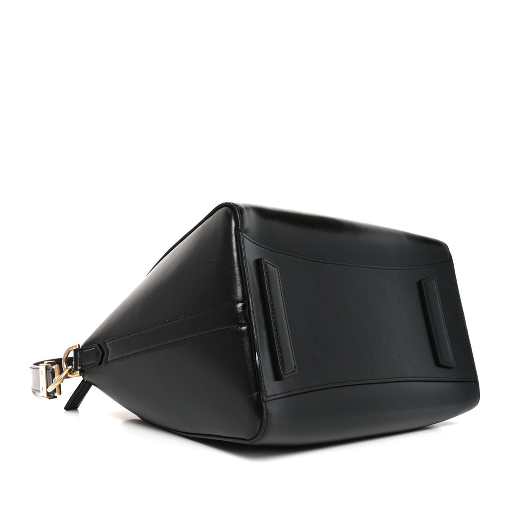 Shiny Lord Calfskin Medium Antigona Black