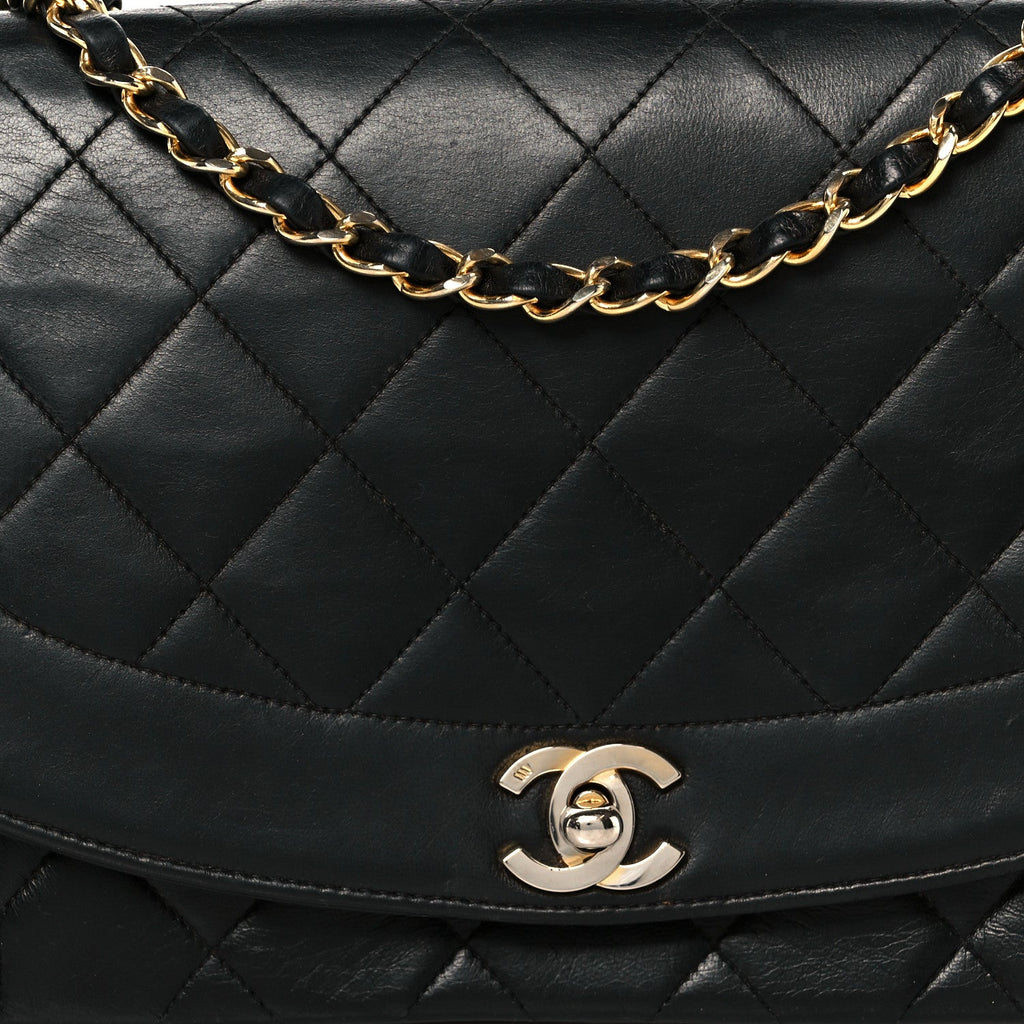 Lambskin Quilted Medium Single Flap Black