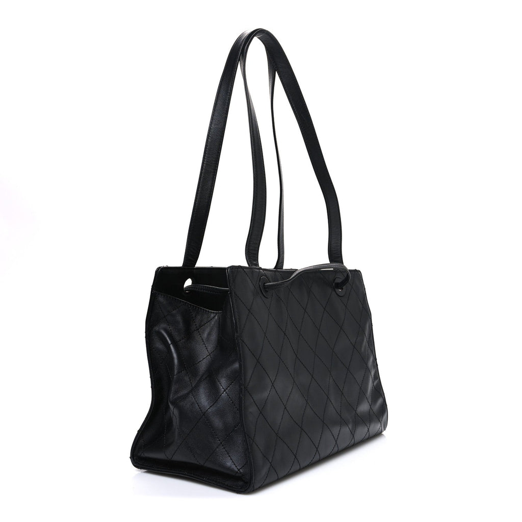 Lambskin Diamond Stitched Shoulder Bag Black