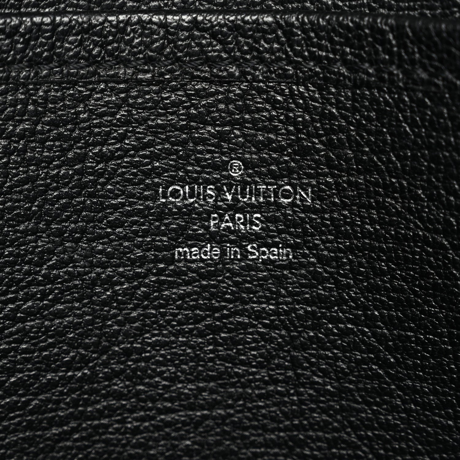 Taurillon Monogram Eclipse Cabas Voyage Black