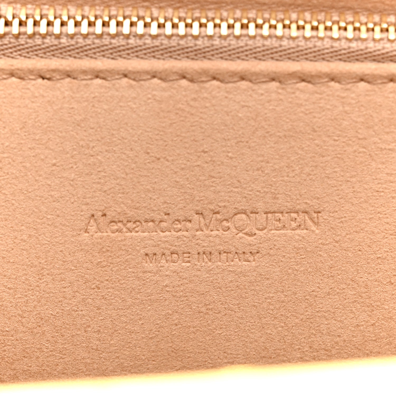 Calfskin Crocodile Embossed Knuckle Flat Clutch Black Gold