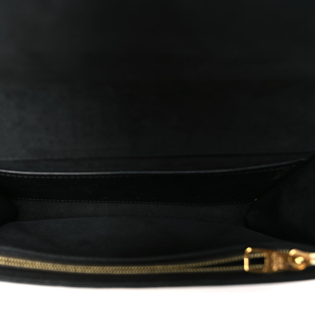 Calfskin Airy V Embossed Pochette Chain Louise GM  Black