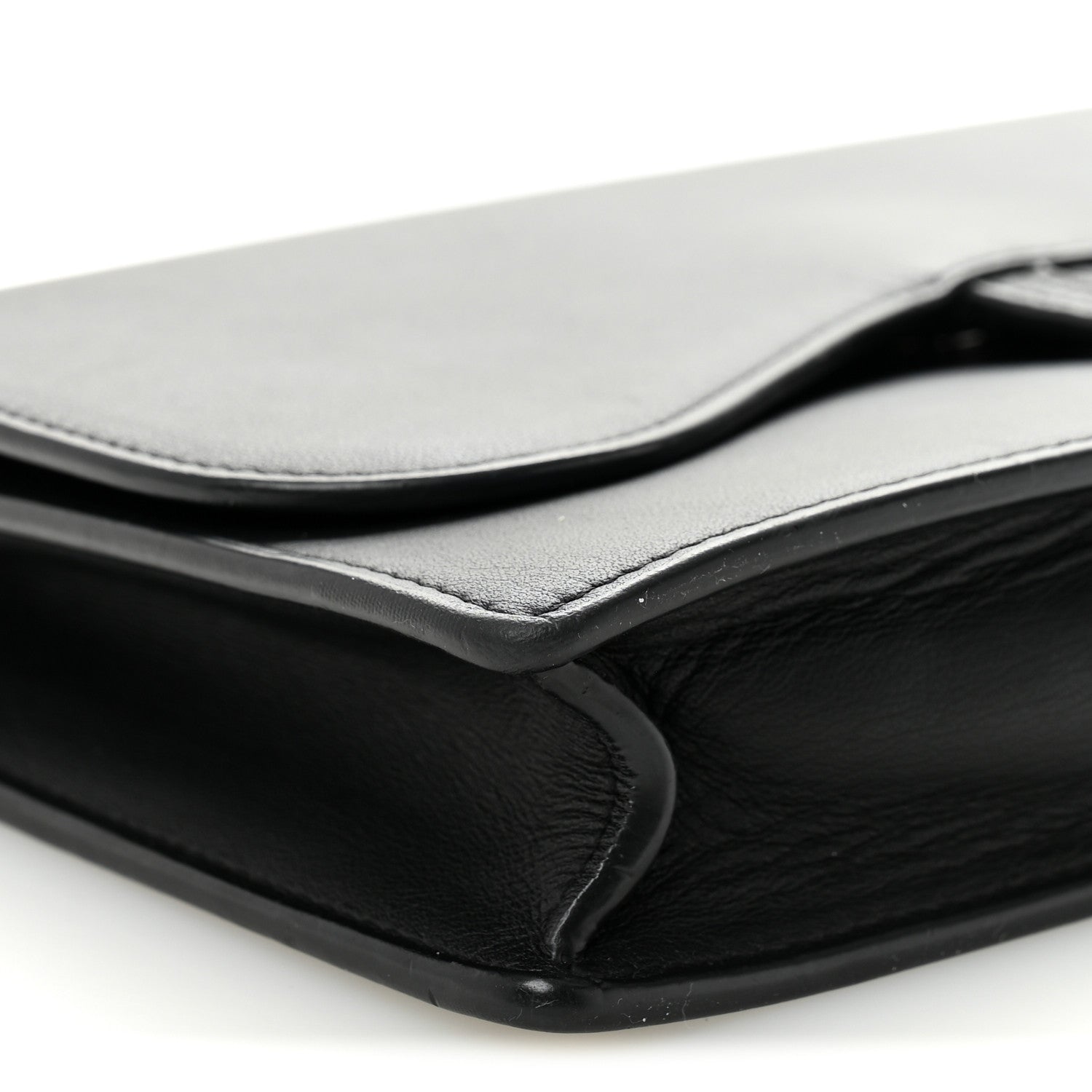 Ultra Matte Calfskin Saddle Chain Pouch Black