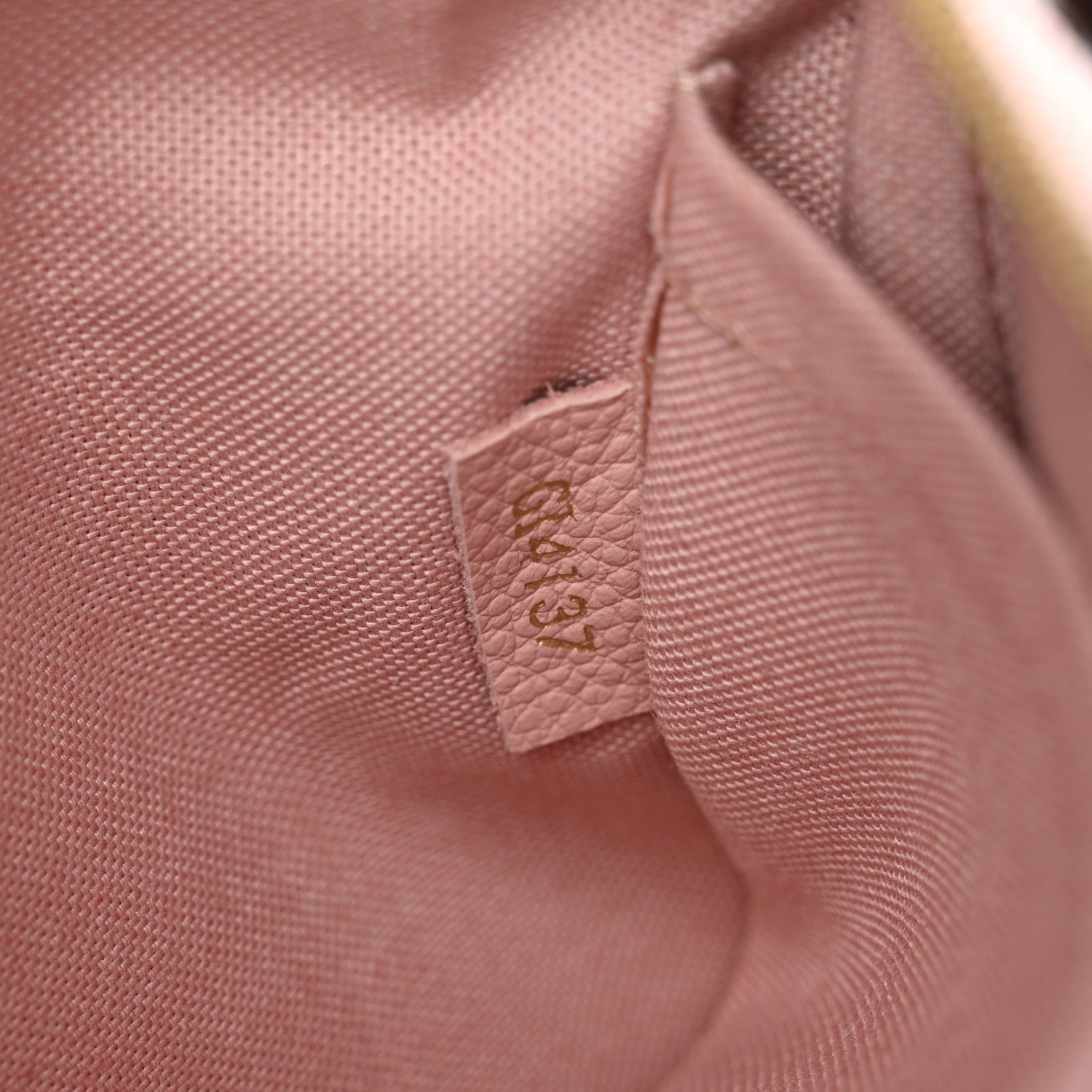 Monogram Pallas Clutch Rose Poudre
