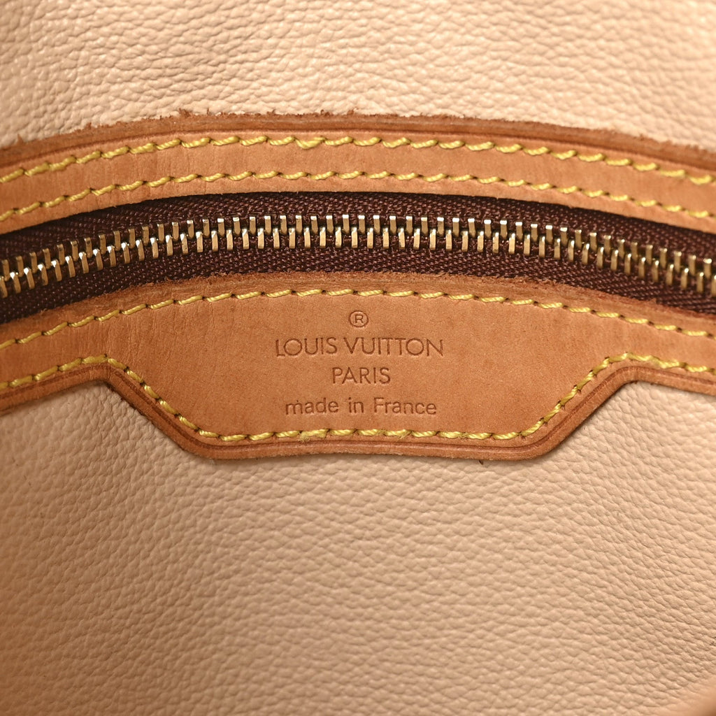 Monogram Petit Bucket 23
