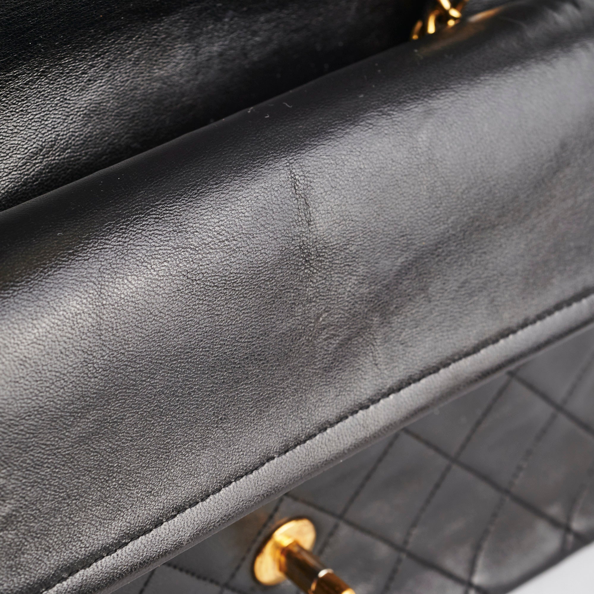 Chanel Vintage M/L Classic Flap Lambskin Black- Series 2