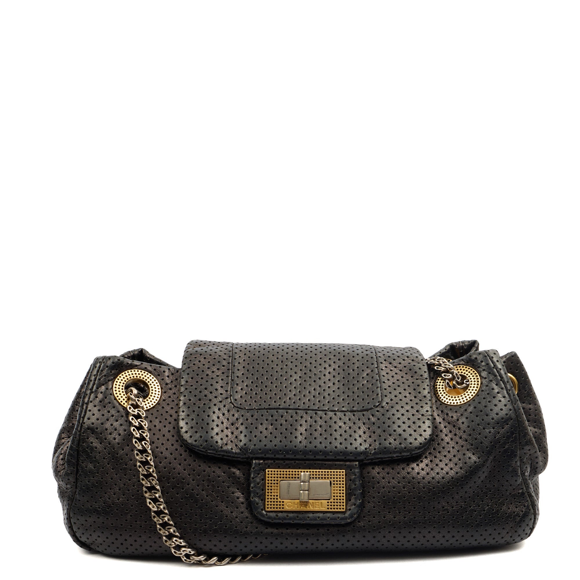 Chanel Shoulder Bag Reissue Accordion Flap in Black, Leather