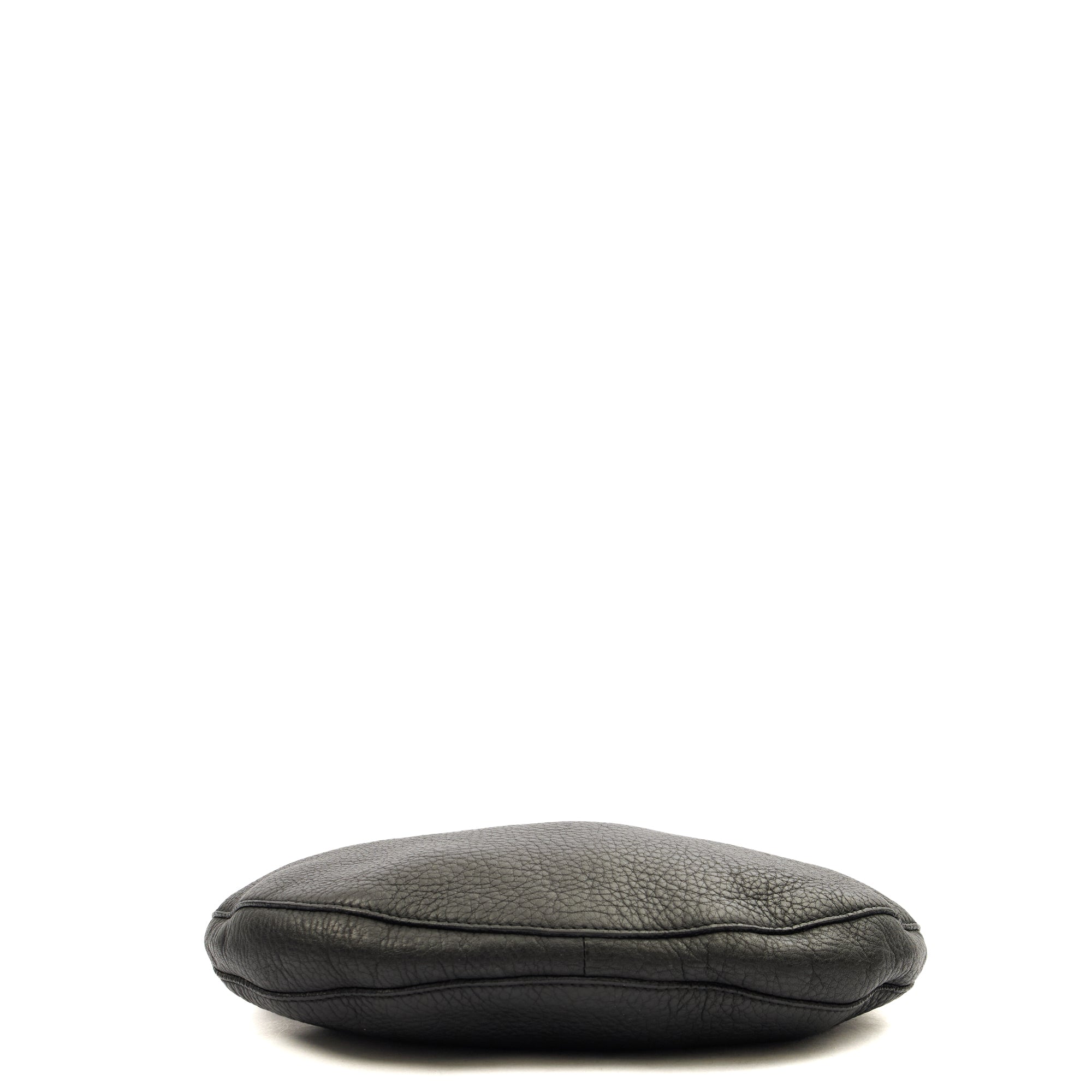 Gucci Shoulder Bag Shoulder Bag in Black, Leather