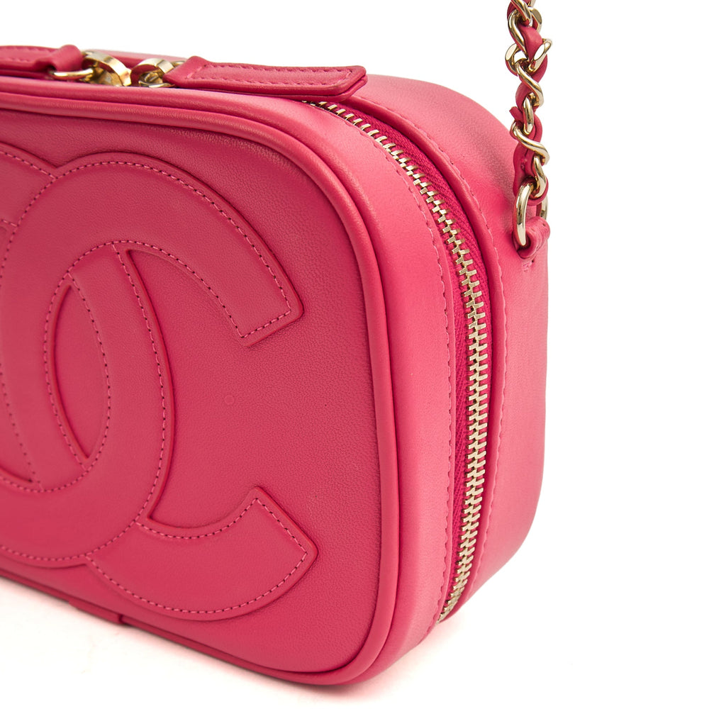 Chanel Cross Body Camera Bag in Pink, Lambskin Leather