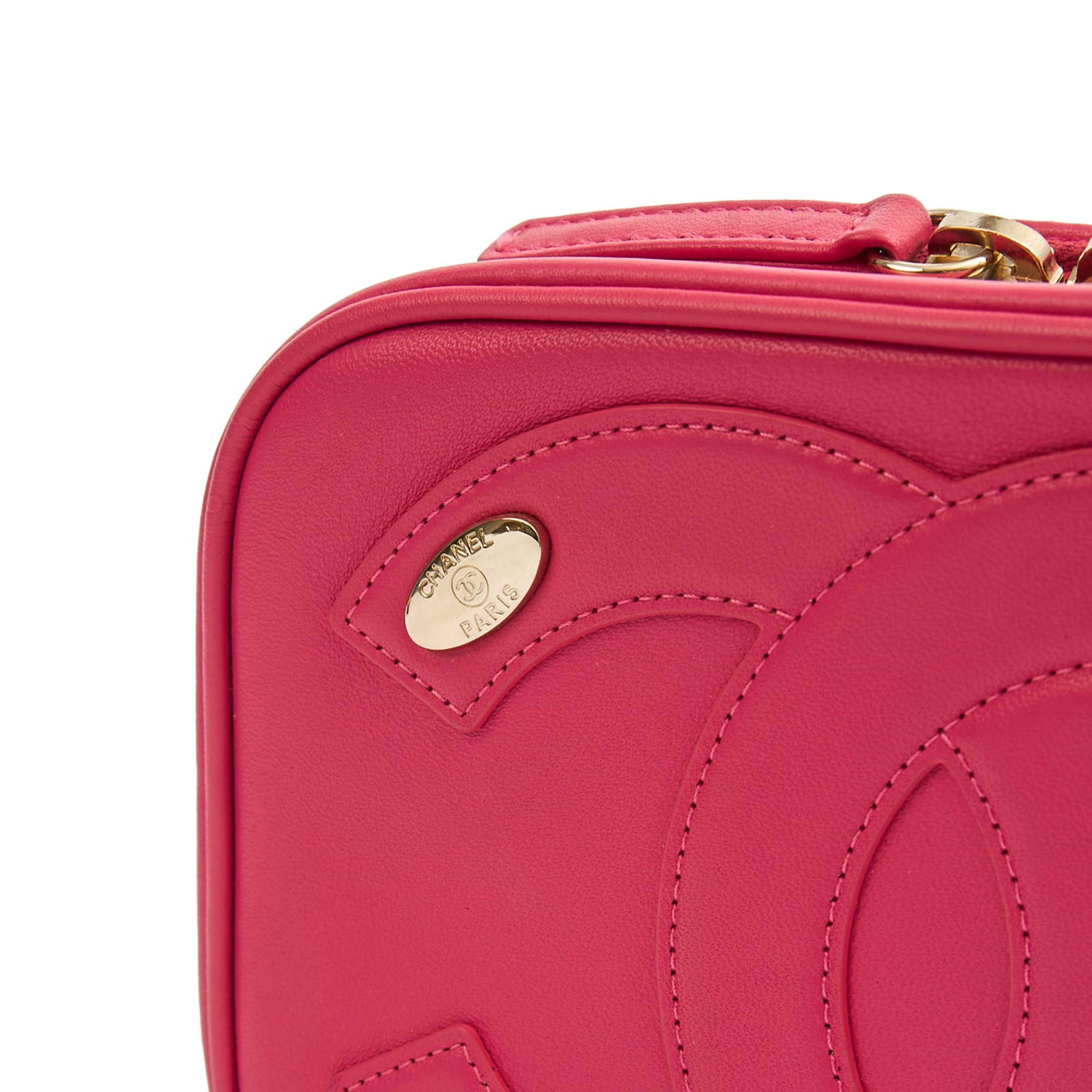 Chanel Cross Body Camera Bag in Pink, Lambskin Leather