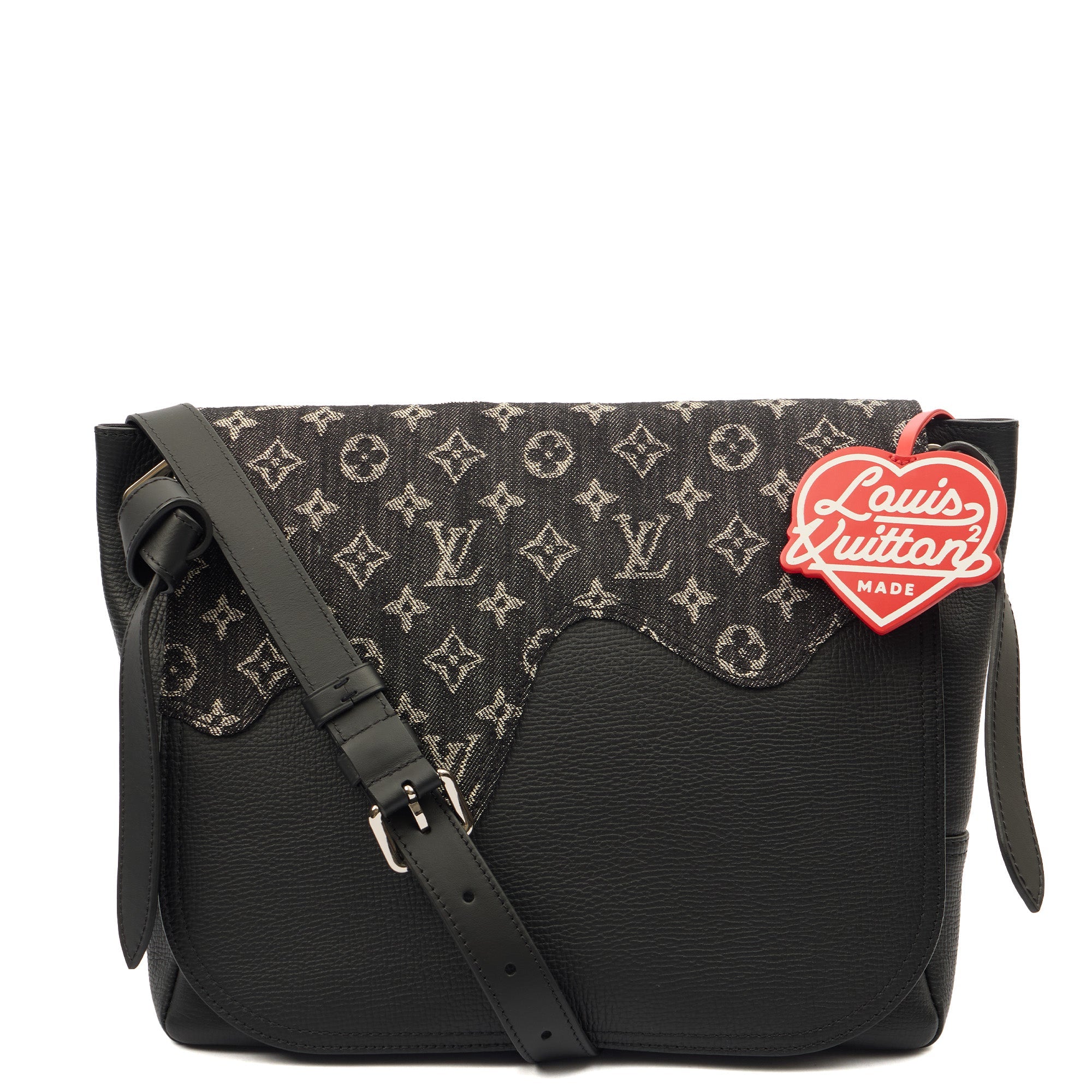 Louis Vuitton Shoulder Bag Louis Vuitton x Nigo Besace Tokyo in Black, Taurillon Leather