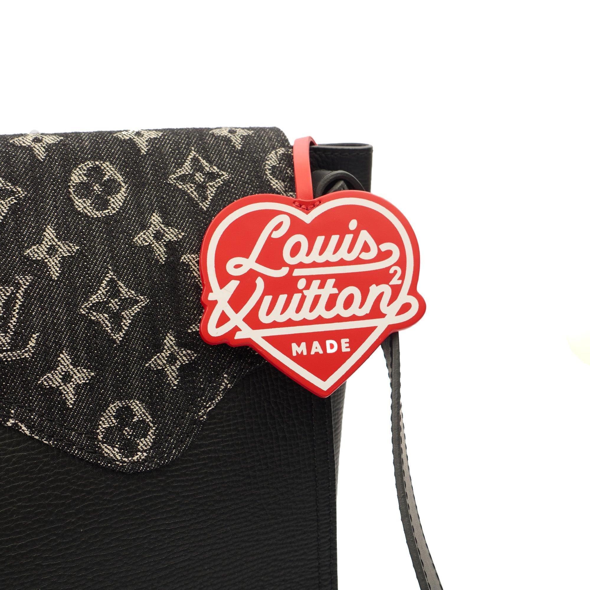 Louis Vuitton Shoulder Bag Louis Vuitton x Nigo Besace Tokyo in Black, Taurillon Leather