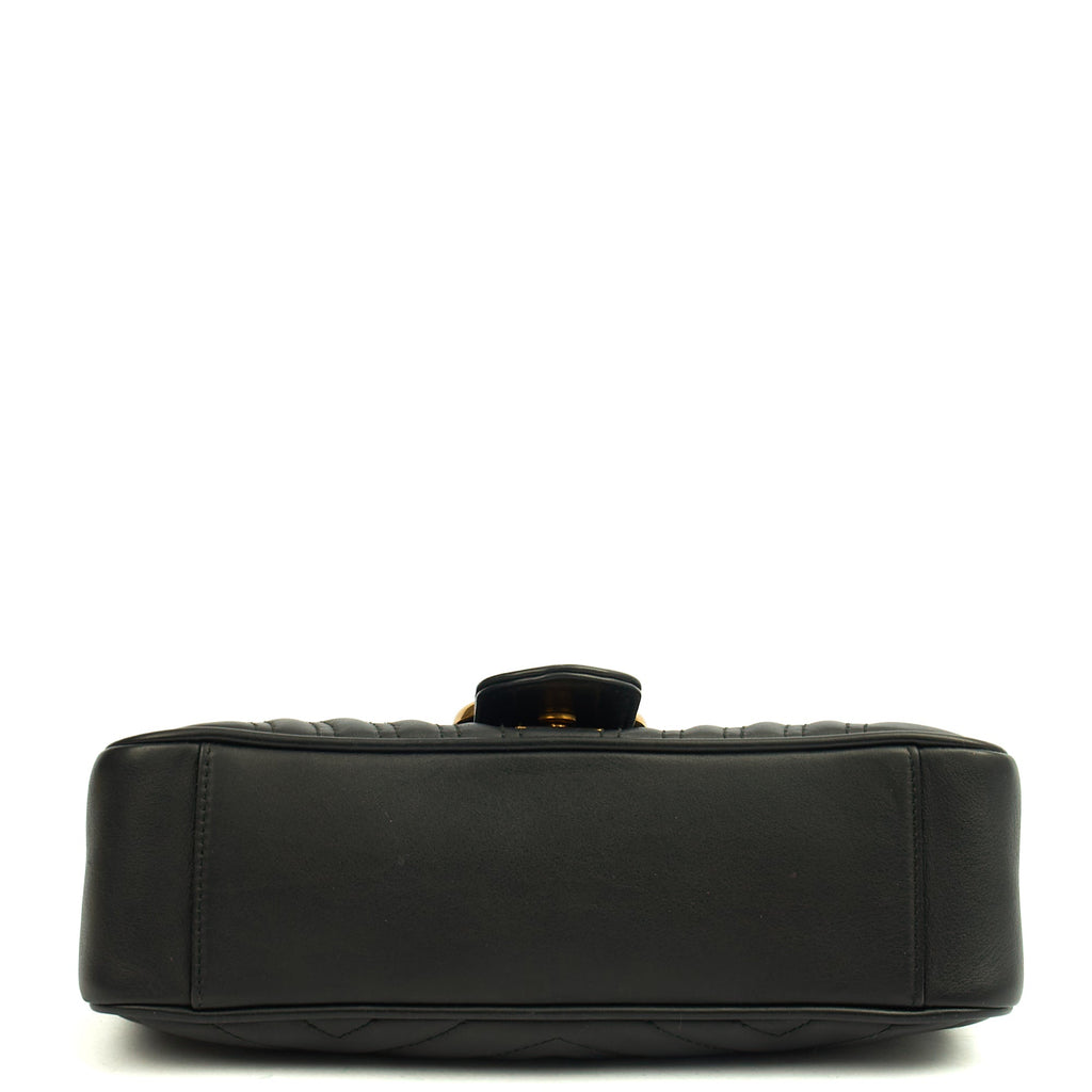 Gucci Cross Body Marmont Shoulder Flap Bag - Small in Black, Leather
