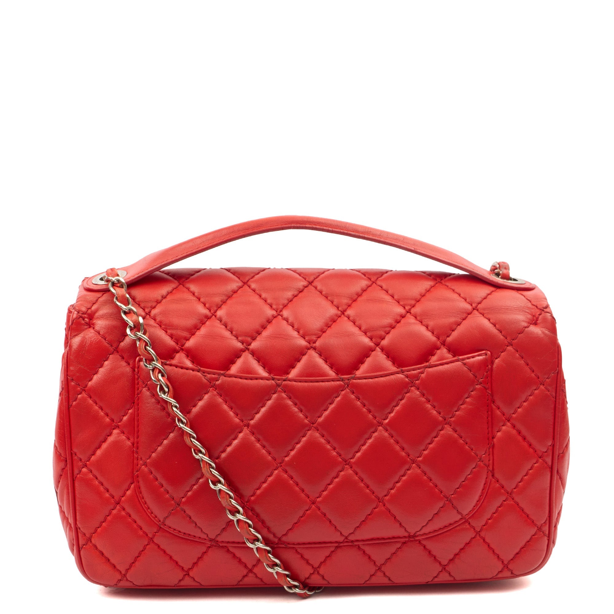 Chanel Shoulder Bag Carry Around Flap Bag in Red, Calfskin Leather