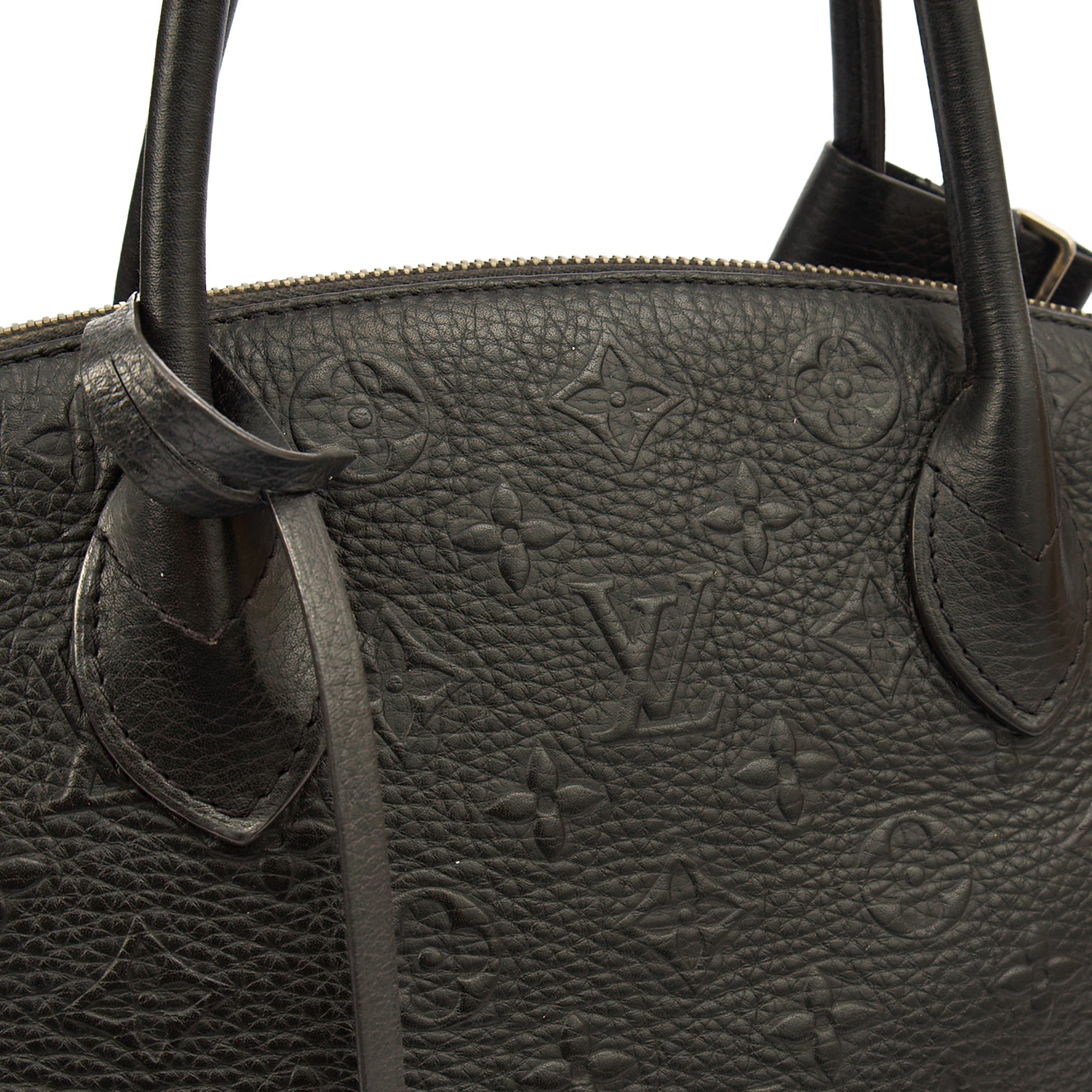 Louis Vuitton Tote Lockit - MM in Black, Calfskin Leather