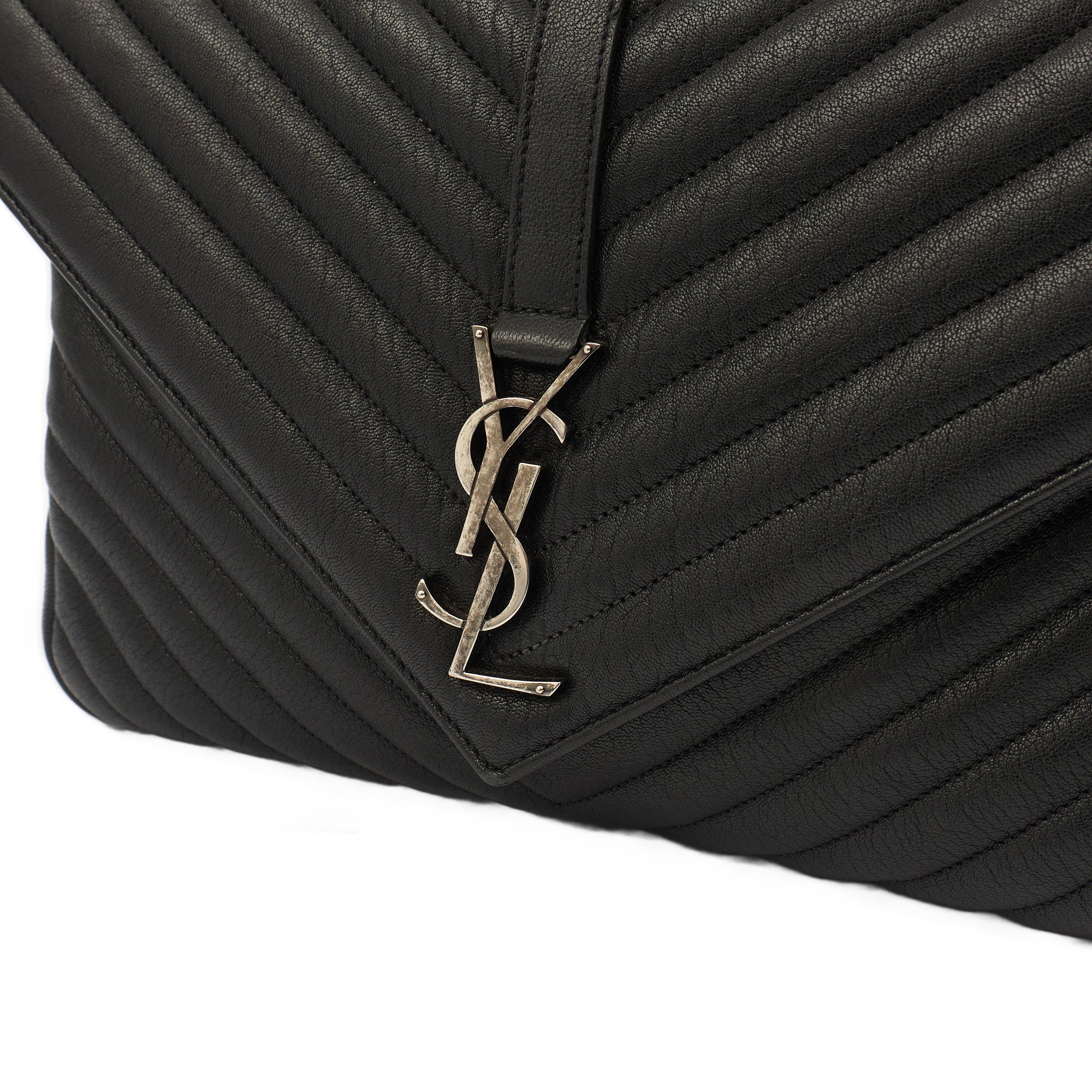 Saint Laurent Shoulder Bag College - Medium in Black, Leather