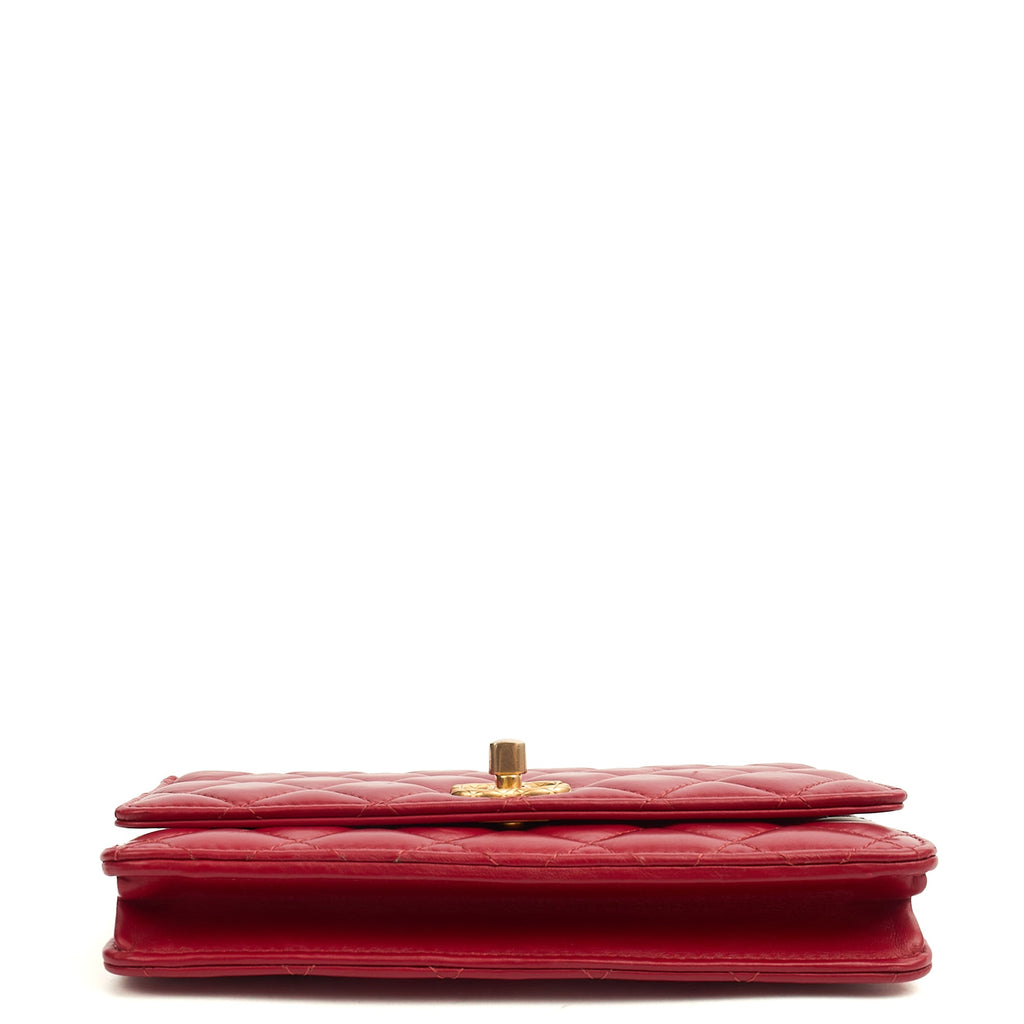 Chanel Cross Body Pearl Crush Wallet on Chain in Red, Lambskin Leather